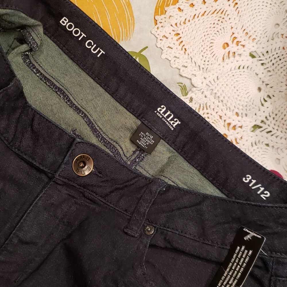 NWT Ana Dark Wash Boot Cut Jeans Sz 31 / 12 - Picture 6 of 7